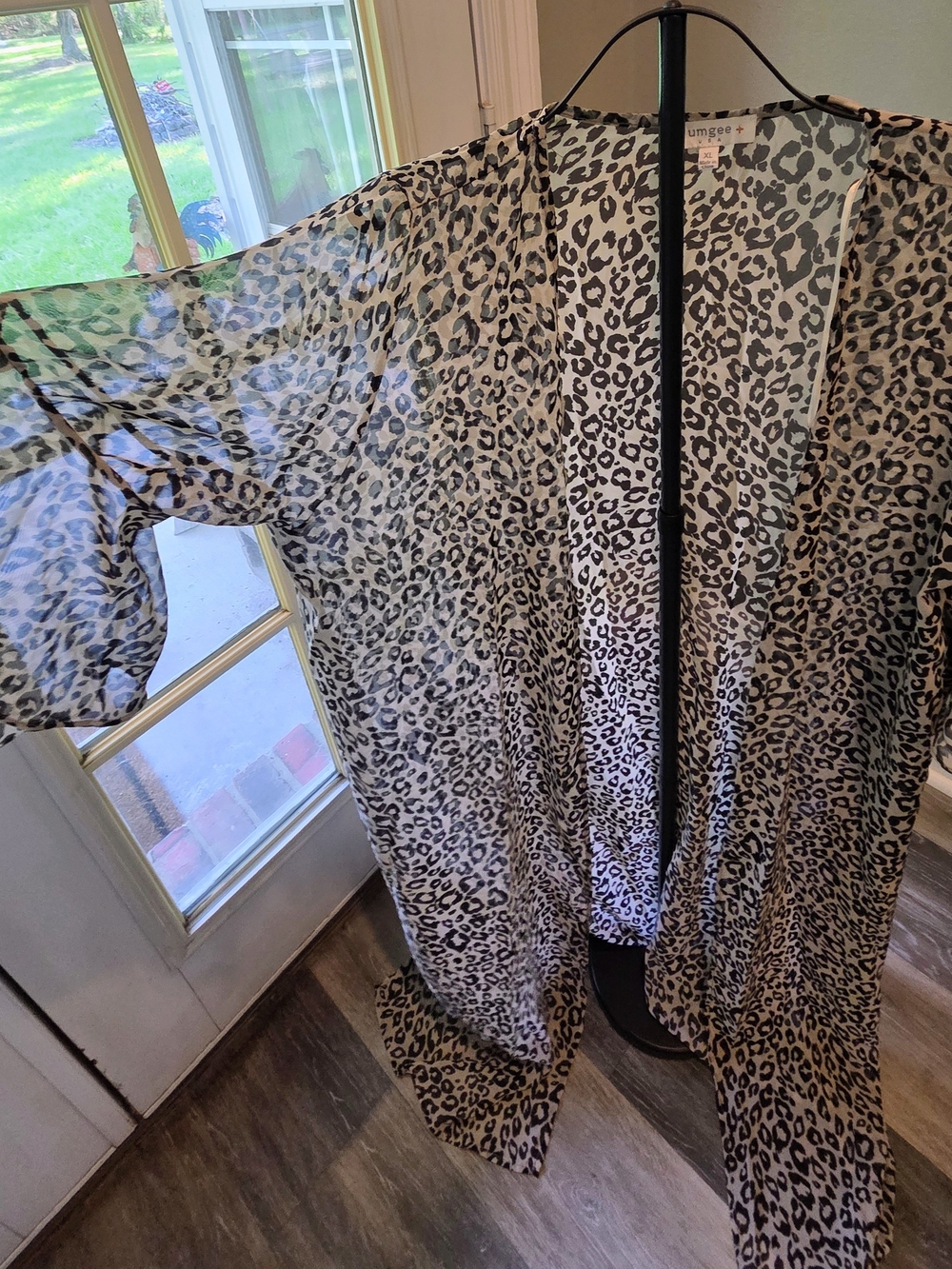 Umgee Leopard Print Sheer Kimono in Beige and Black